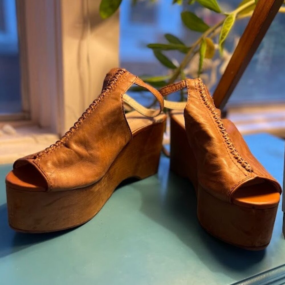 Kelsi Dagger Brooklyn Y2k Chunky Platforms